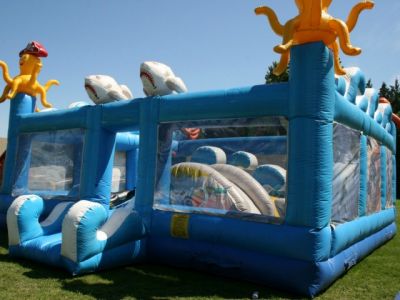 Ocean Adventure Land Bounce