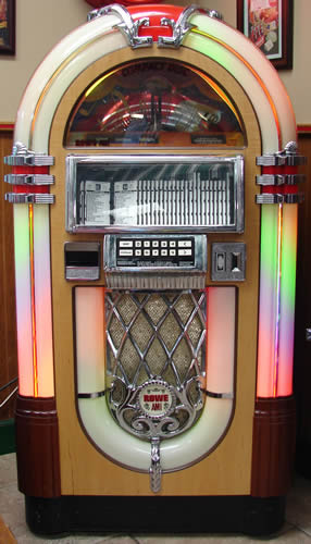 Nostalgic CD Jukebox